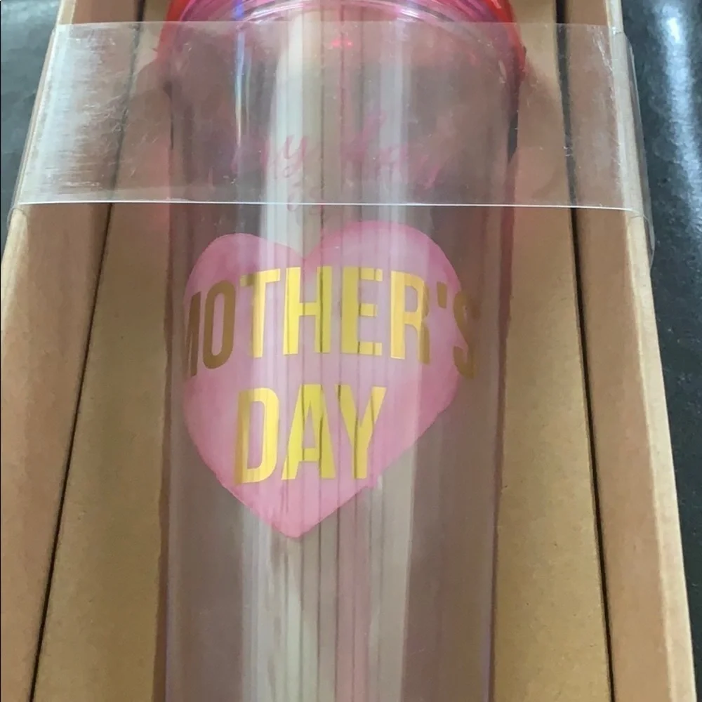 Brand new Mother’s Day tumbler with gift box
